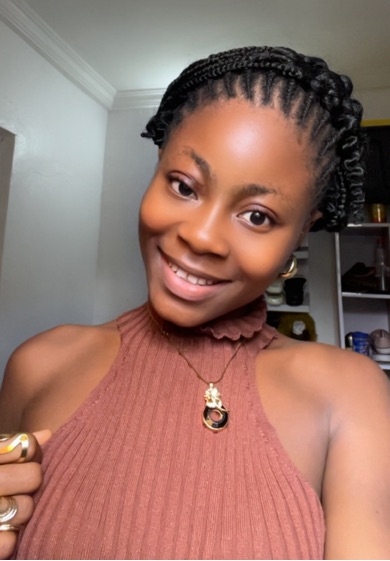Stranger on cam right now at StrangerCamLive — Tricia from Nigeria