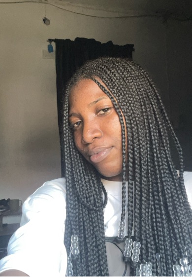 Random text chat with strangers, no camera needed — Mia from Nigeria on StrangerCamLive